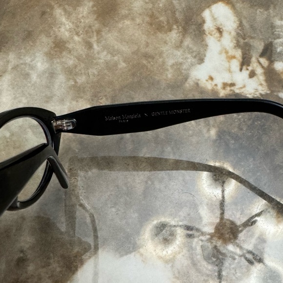 Gentle Monster X Maison Margiela MM209 Black - Picture 4 of 5